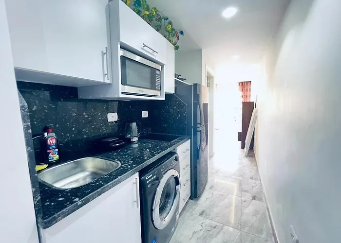 One Bedroom And Reception Selena Bay,
